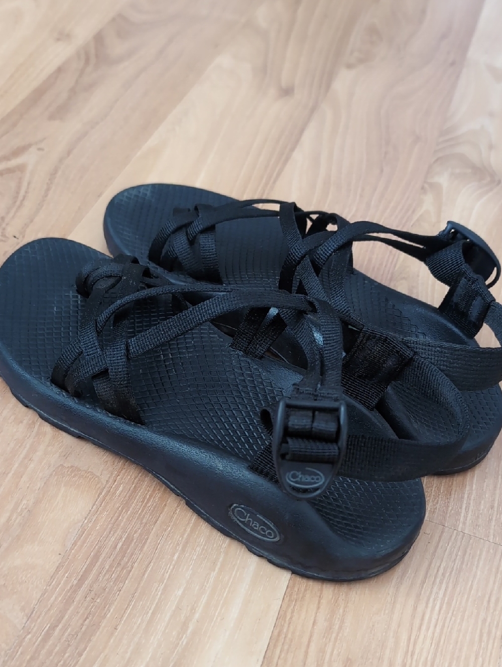 Chaco Women's Black Adjustable ZX2 Athletic Sandal Size 8